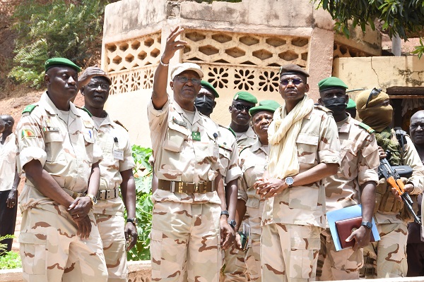 Ecole de Guerre du Mali : Le MDAC rend visite aux stagiaires