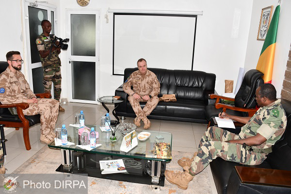 EMGA : Le CEMGA reçoit le nouveau commandant de la force EUTM.