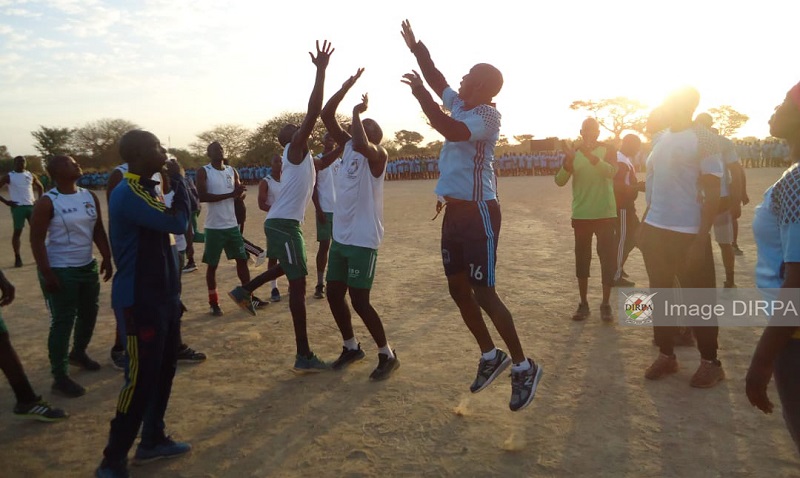 Ecole des Sous-Officiers de Banankoro : Organisation d’un match amical de ballon militaire, pour renforcer la cohésion