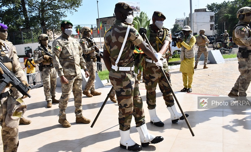 Fête nationale : « Nous resterons toujours débout sur les remparts », dixit Colonel Assimi Goïta